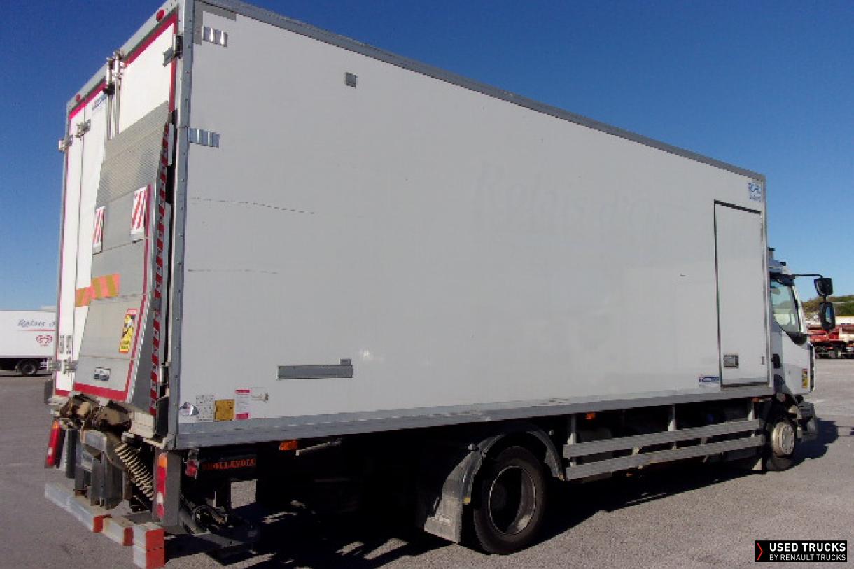 Renault Trucks D
                                            210