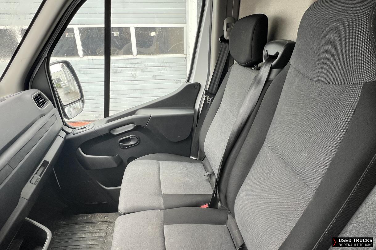 Renault Master 150