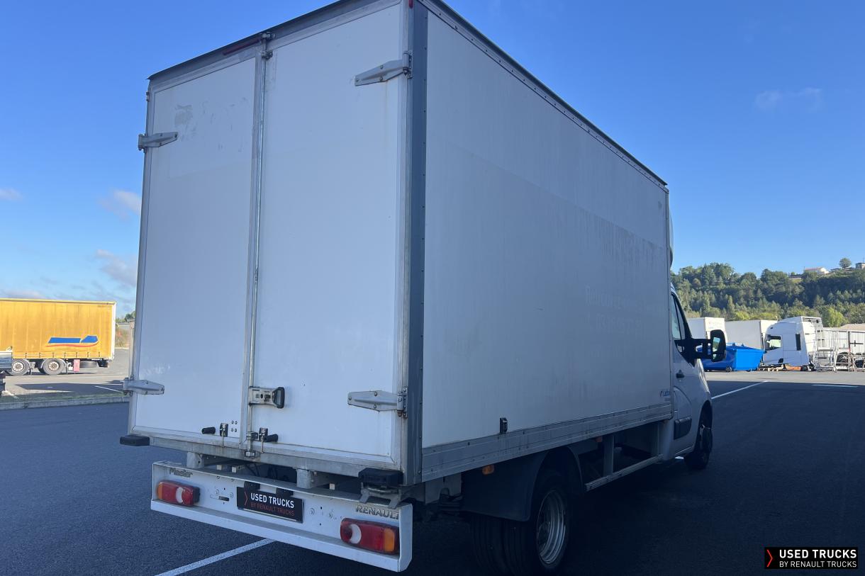 Renault Master 130