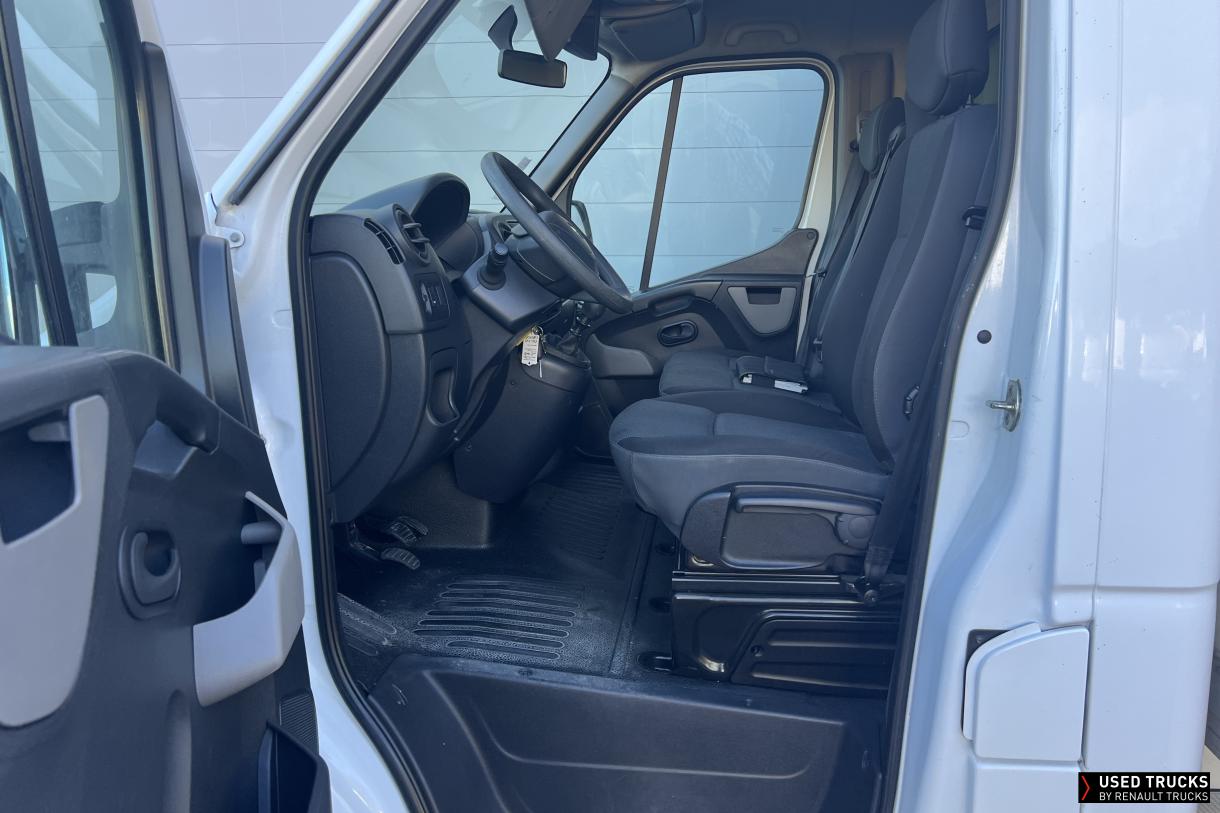 Renault Master 130