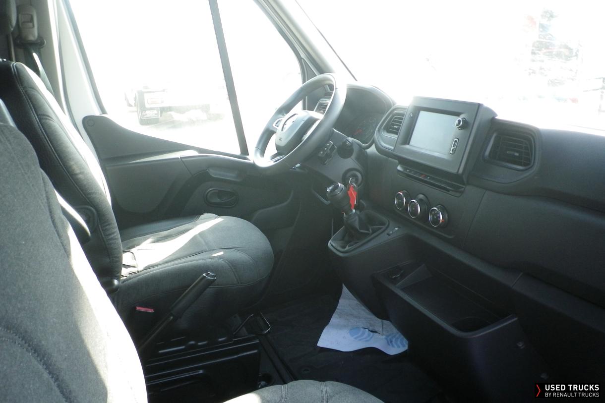 Renault Trucks Master 145