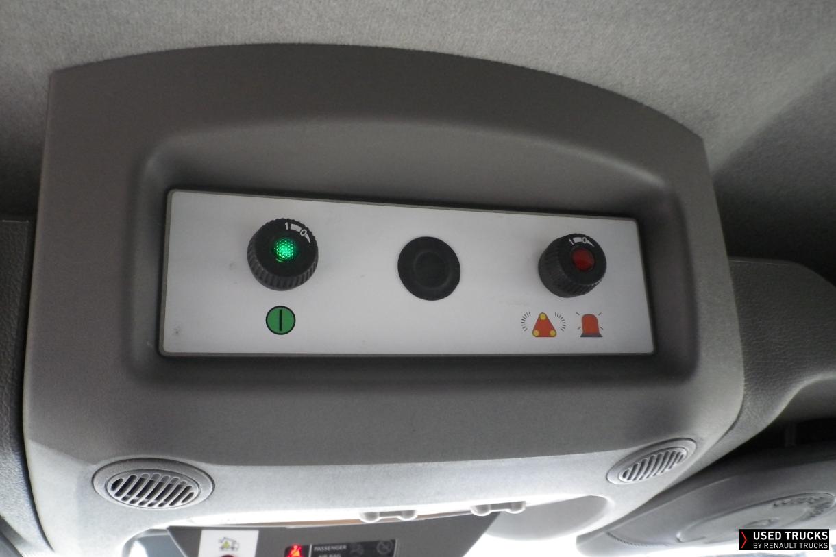 Renault Trucks Master 145