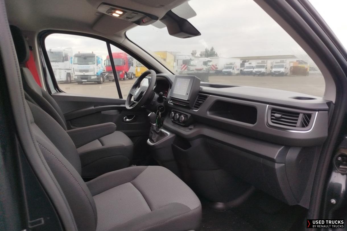 Renault Trucks Trafic 