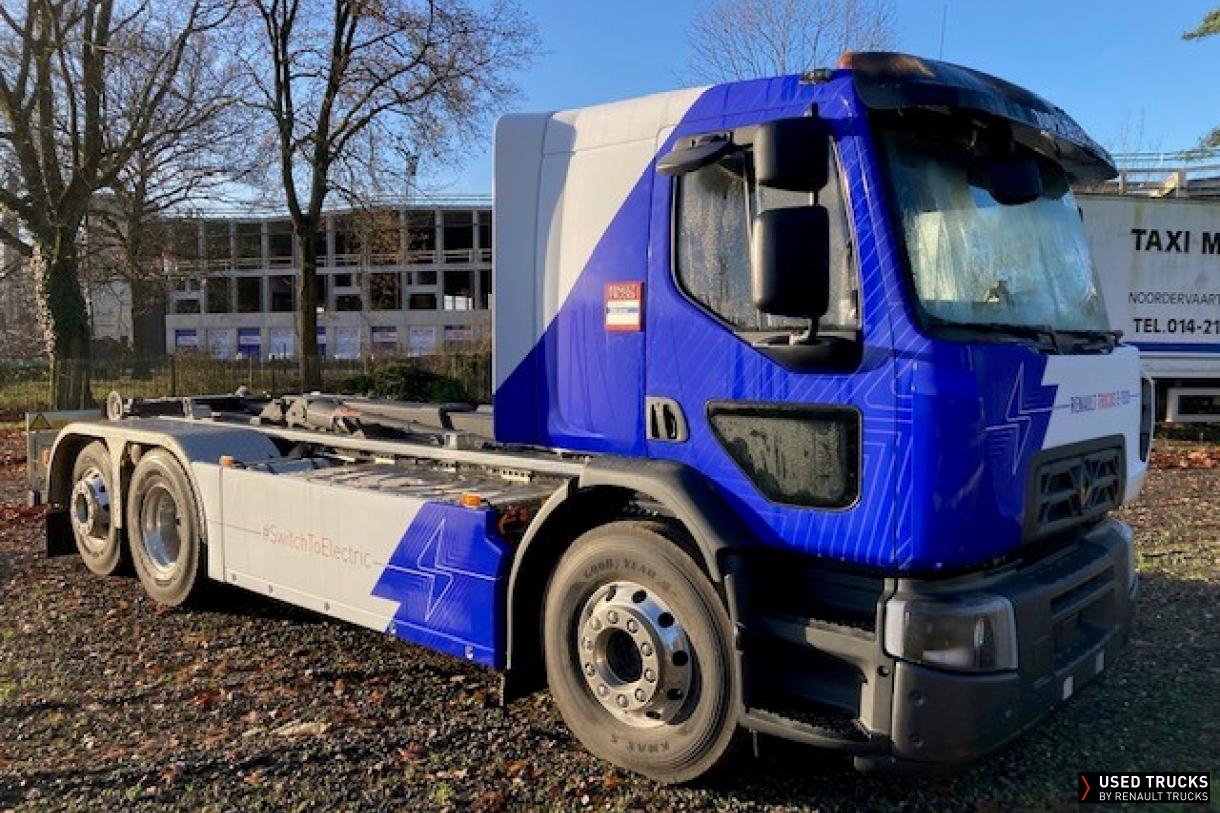 Renault Trucks D Wide 