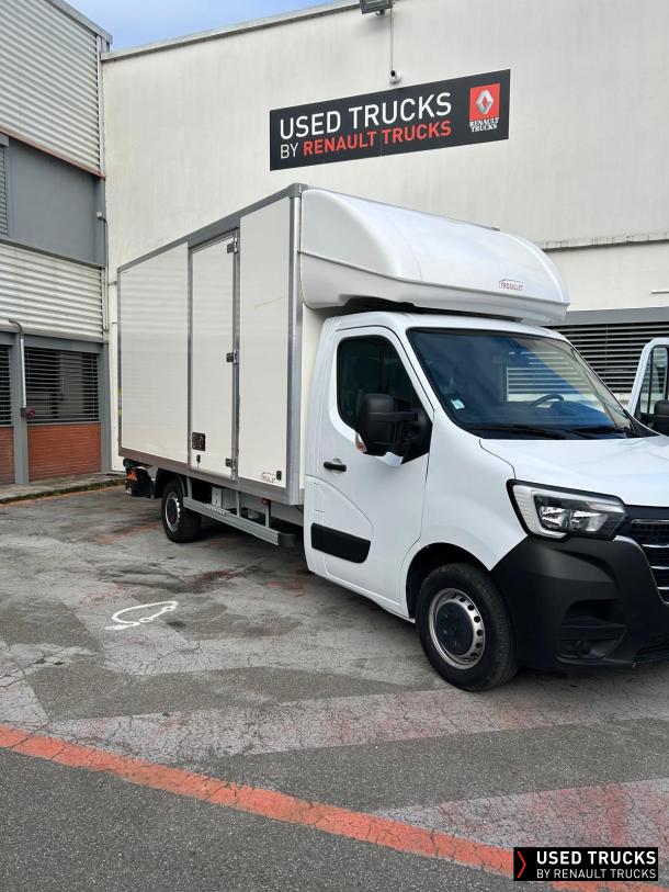 Renault Master 145