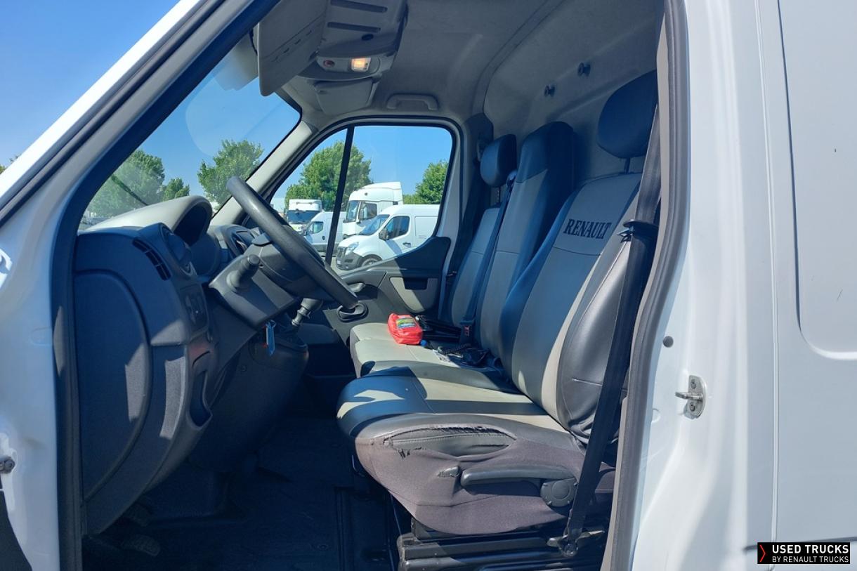 Renault Trucks Master 130
