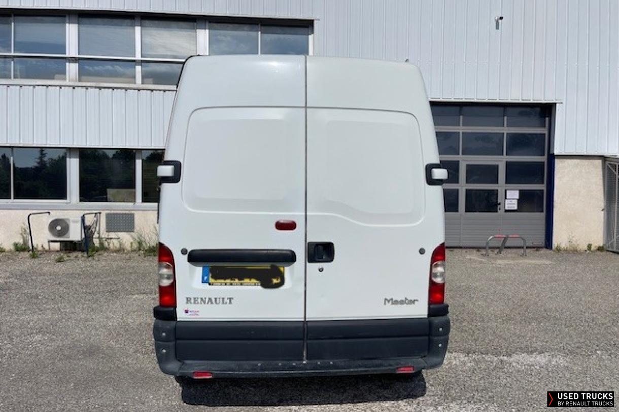 Renault Trucks Master 100