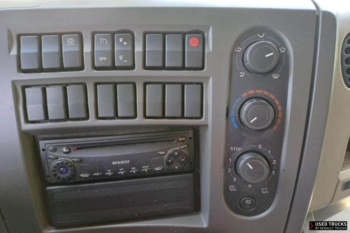 Renault Trucks Midlum 240