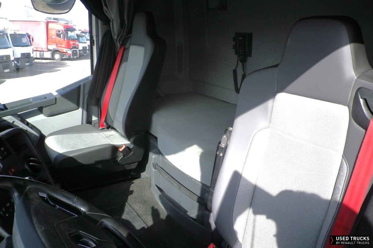 Renault Trucks C 440