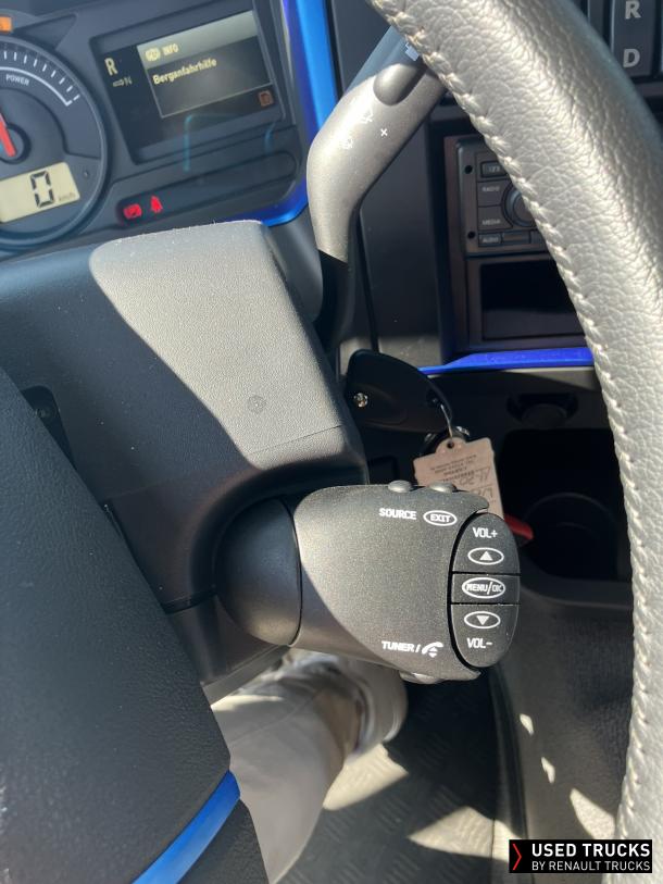 Renault Trucks D Wide 