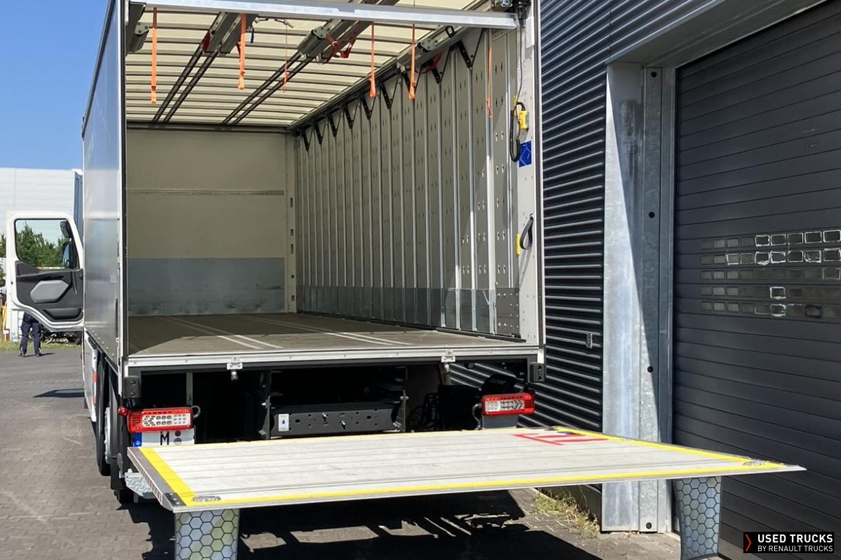 Renault Trucks D Wide 