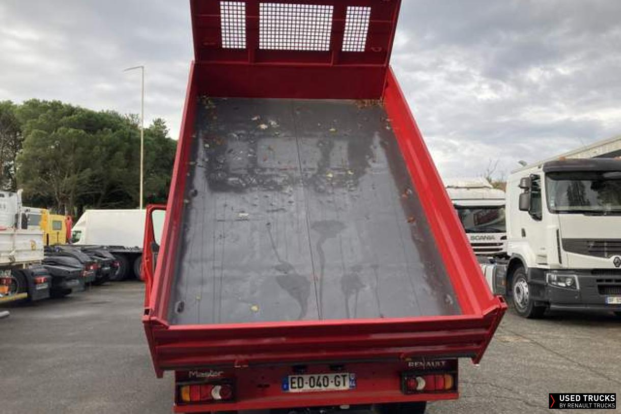 Renault Master 125