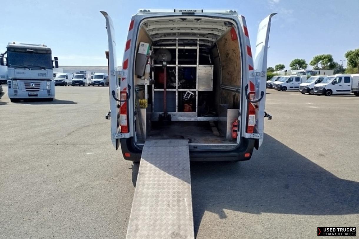 Renault Trucks Master 135