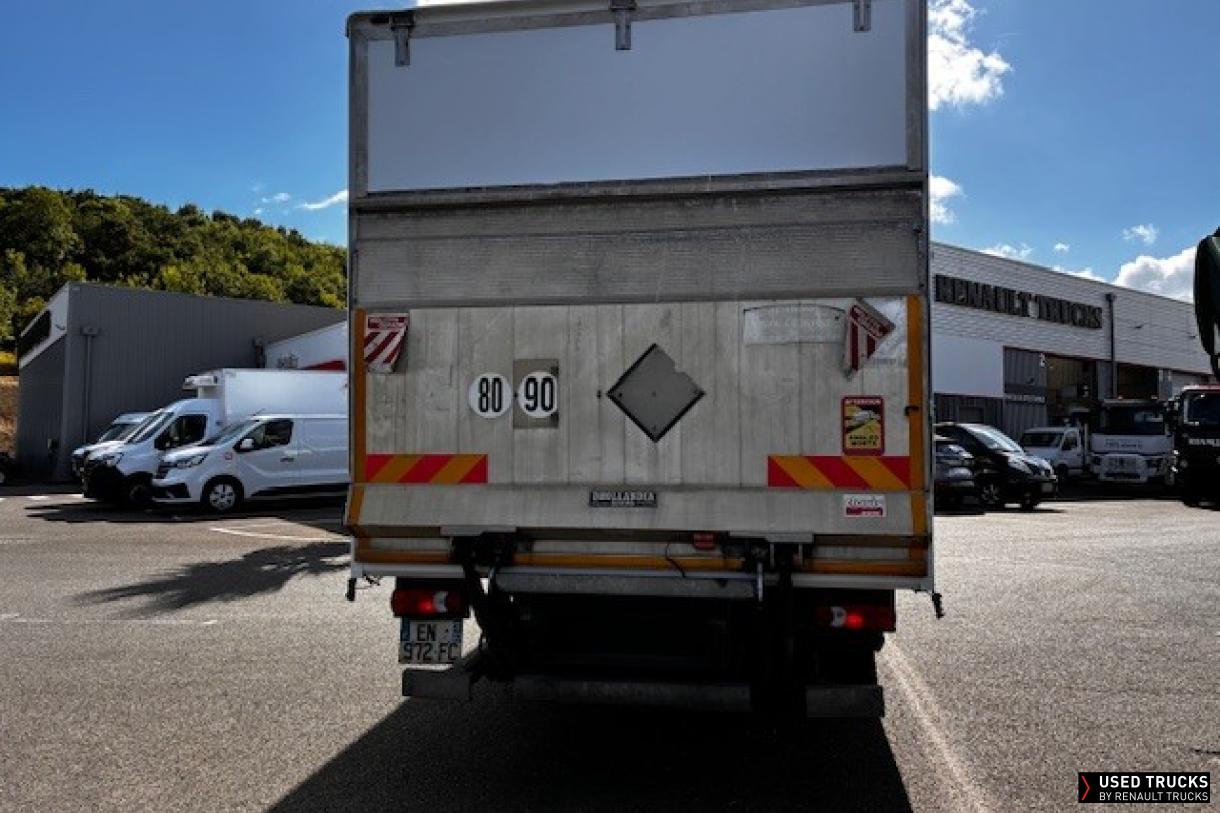 Renault Trucks D 210