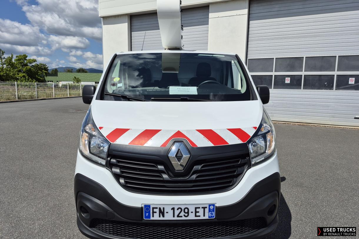 Renault Trafic 120