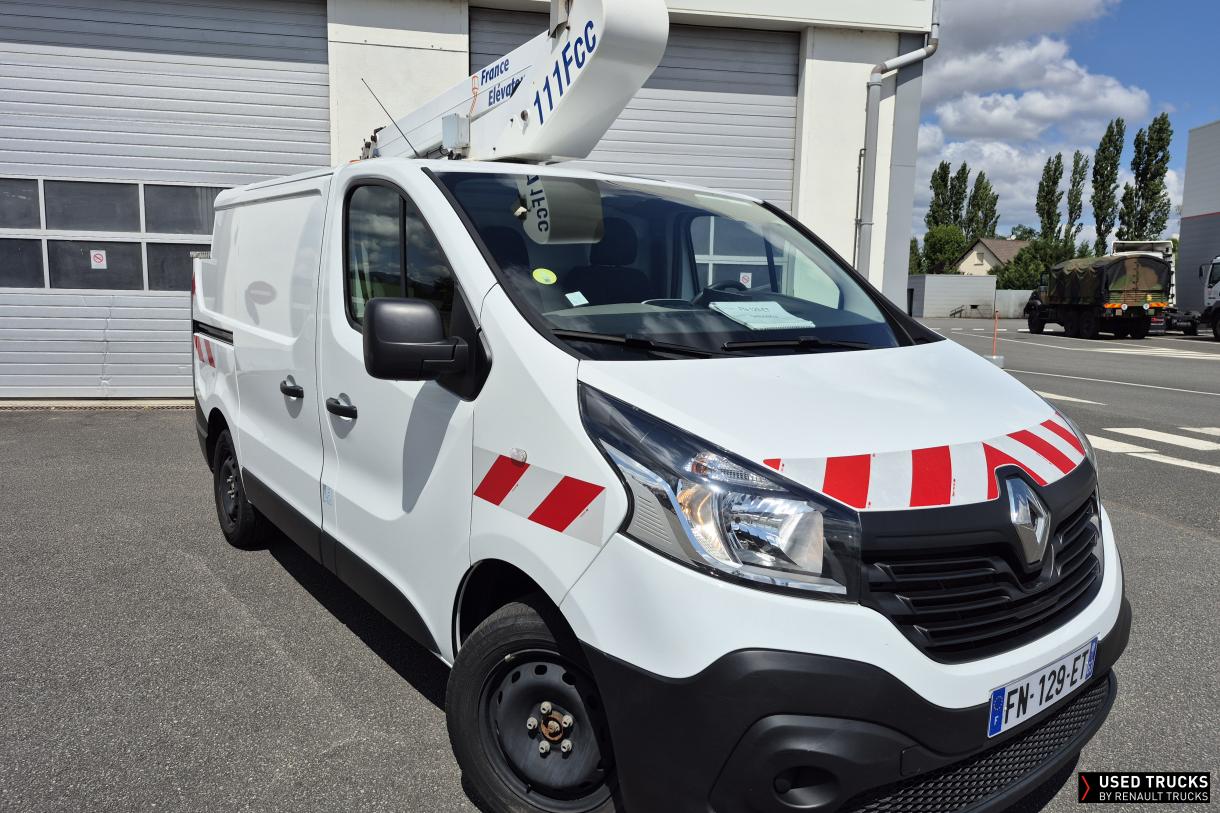 Renault Trafic 120