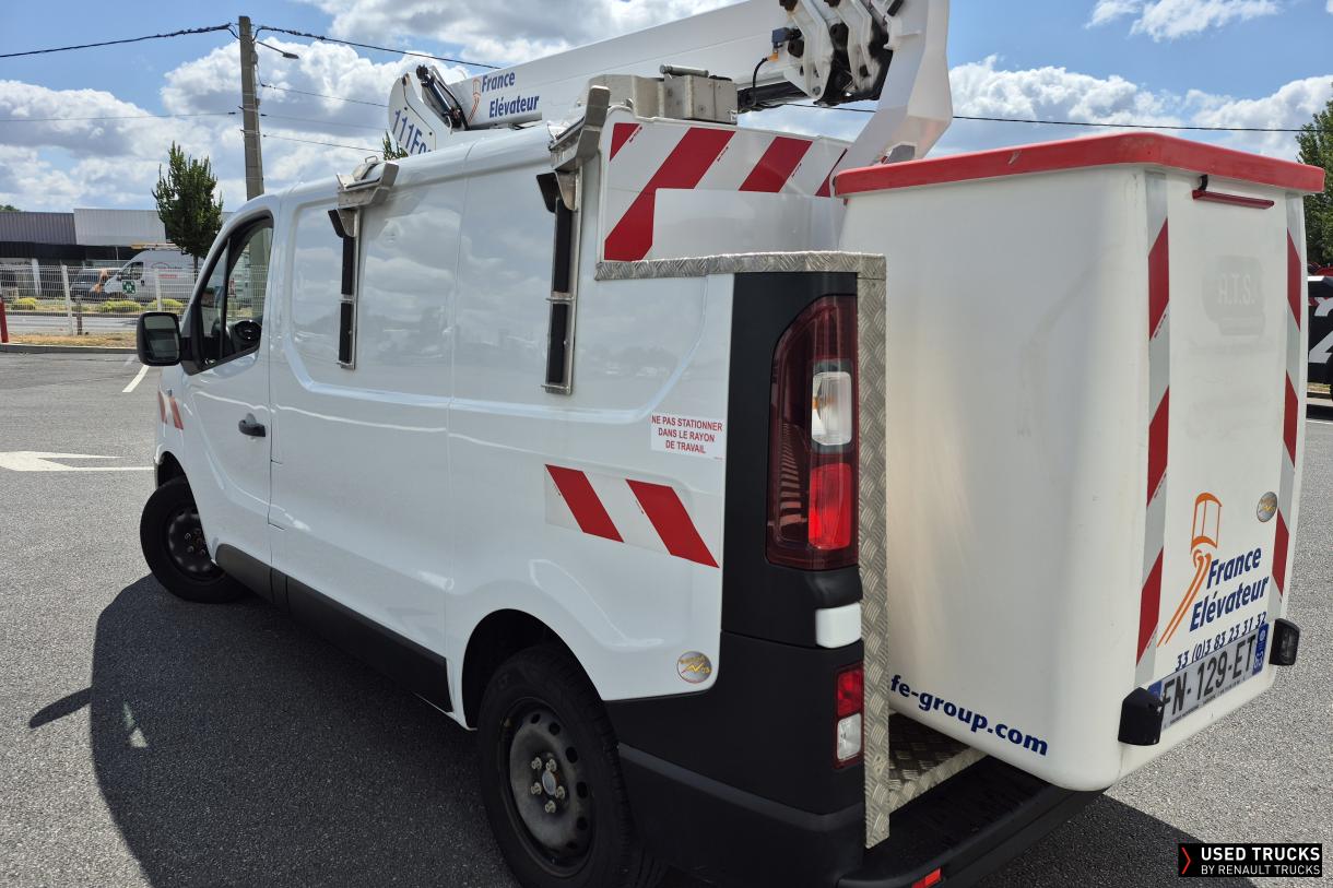 Renault Trafic 120
