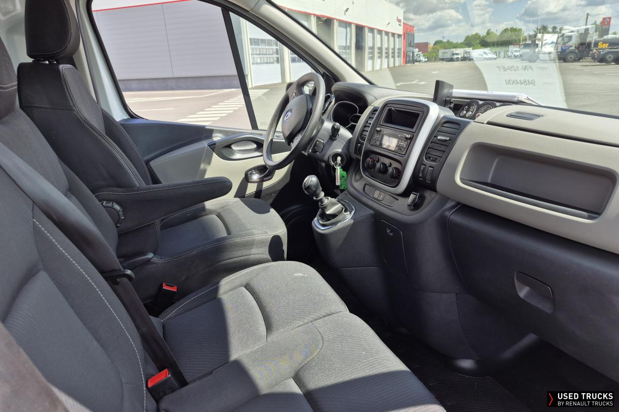 Renault Trafic 120