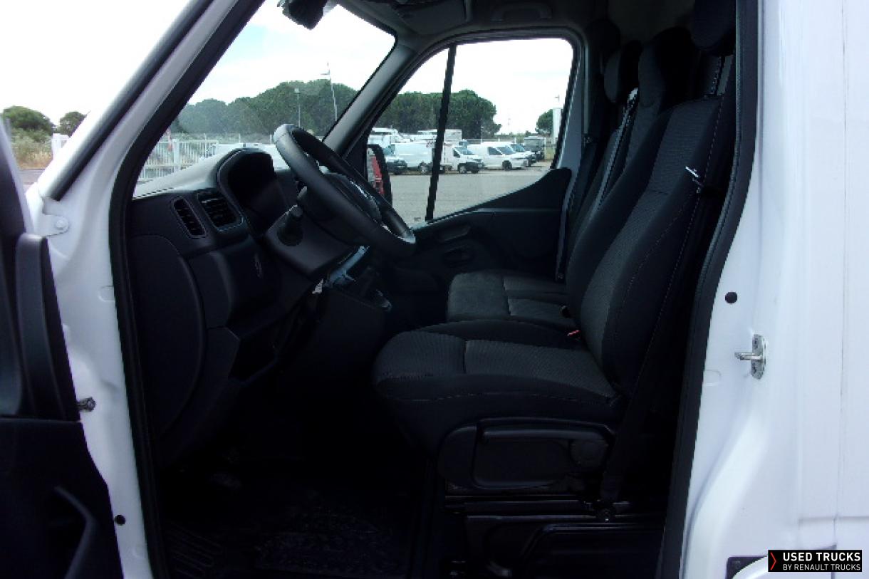 Renault Trucks Master 150