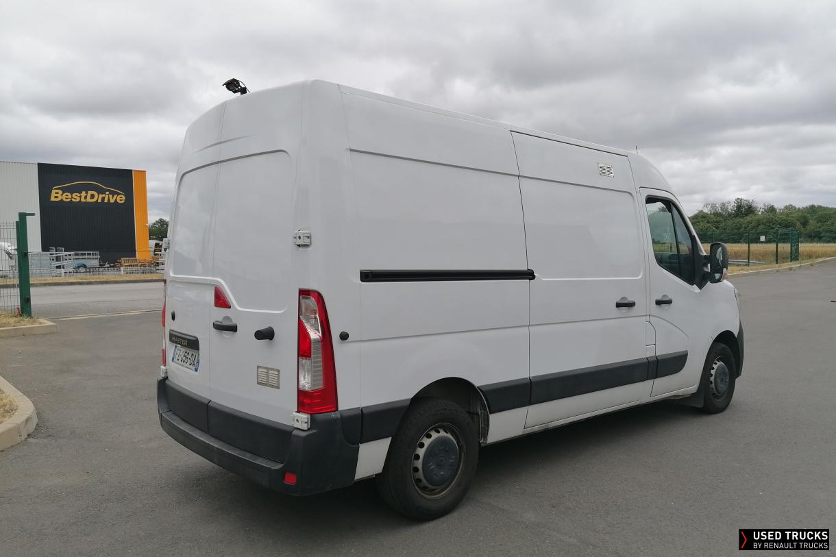 Renault Trucks Master 