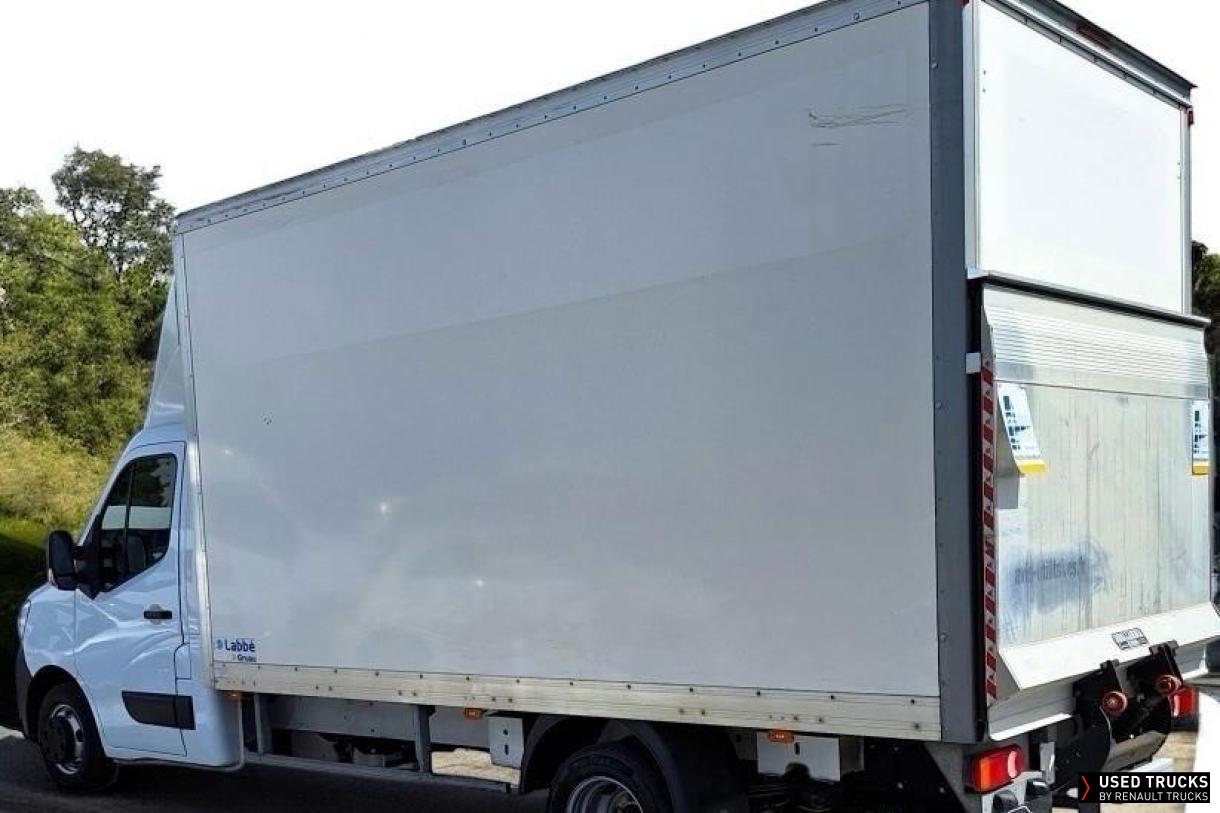Renault Master 165