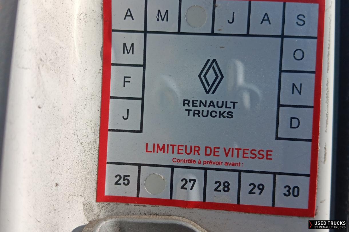 Renault Trucks D Wide 380
