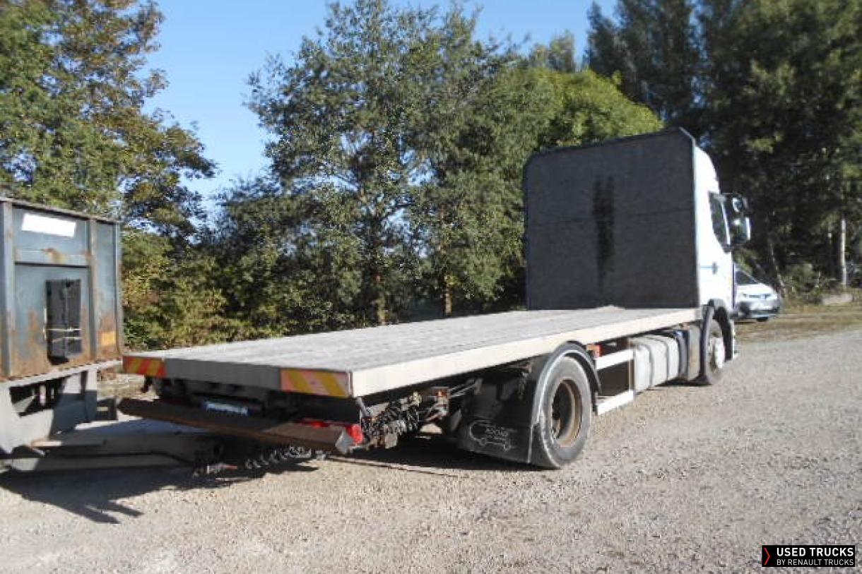 Renault Trucks Premium Route 460