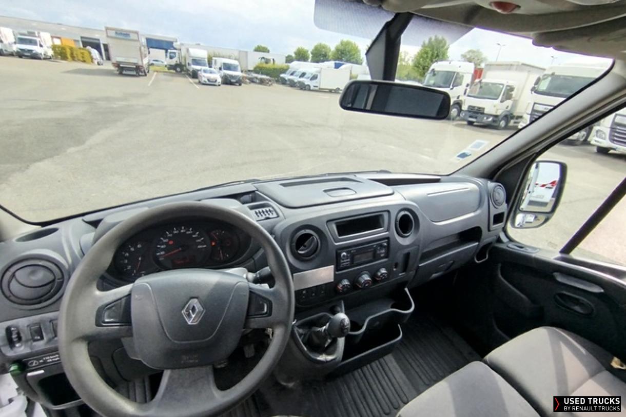 Renault Master 110