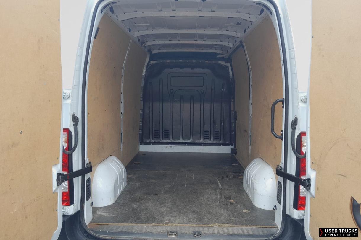 Renault Master 135