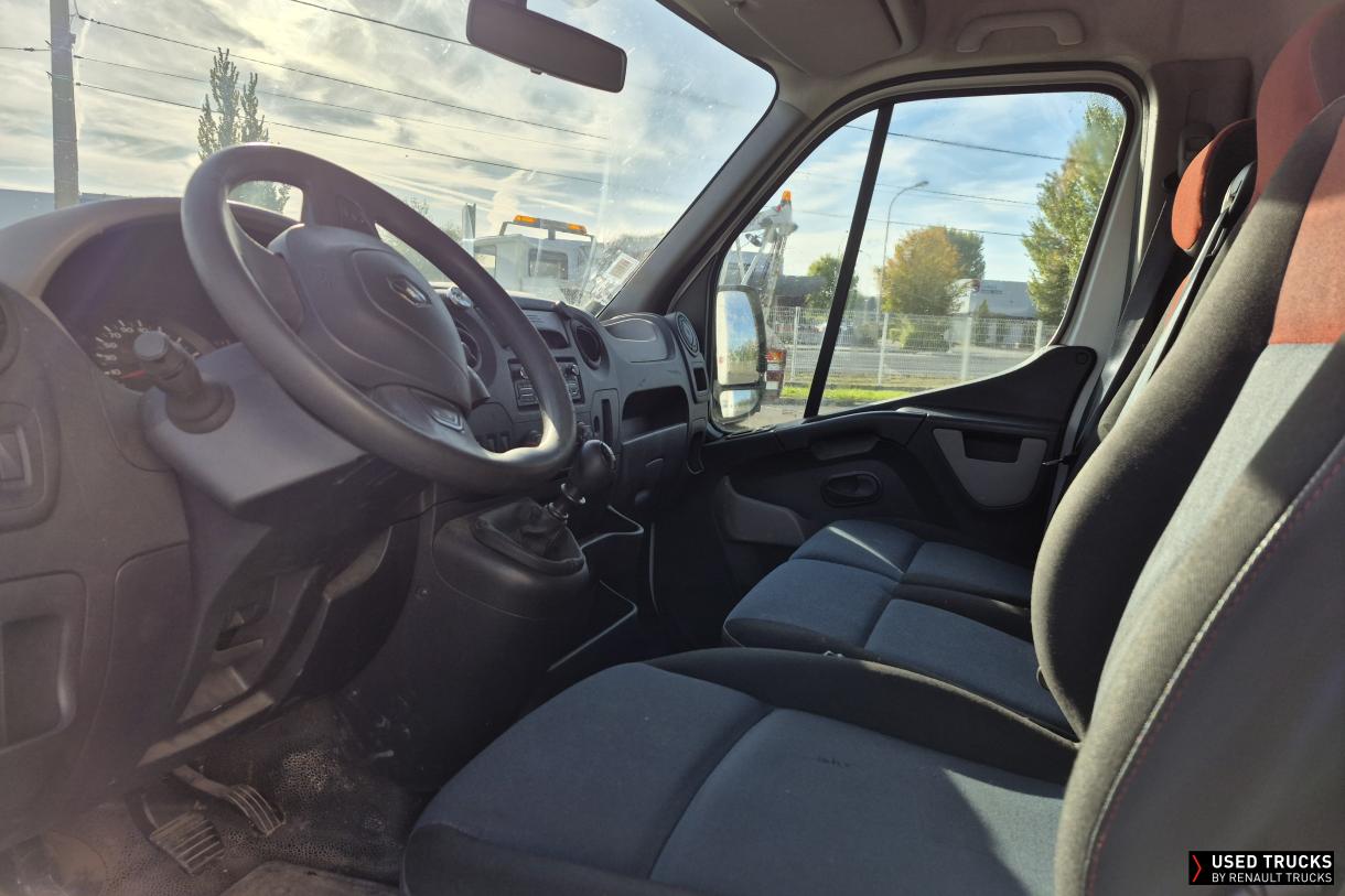 Renault Master 125