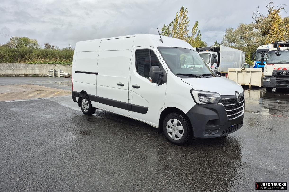 Renault Trucks Master 135