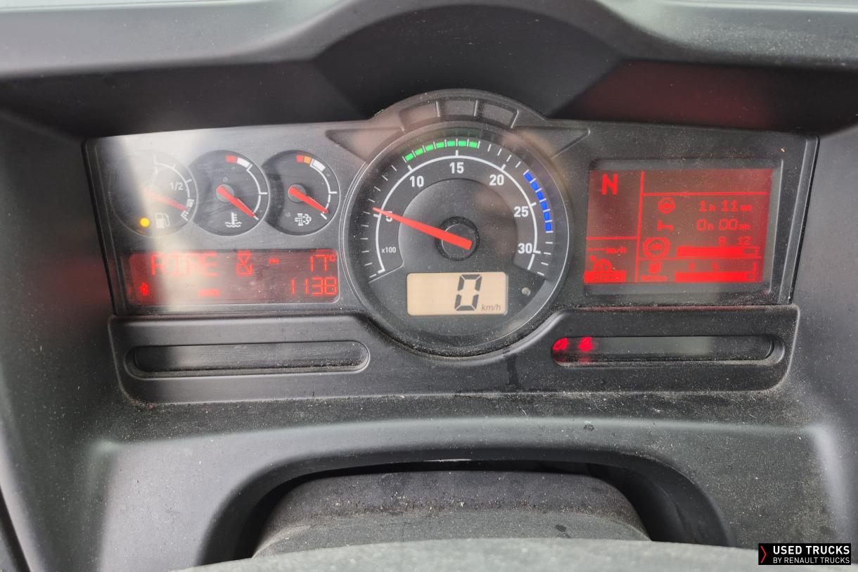 Renault Trucks D Wide 320