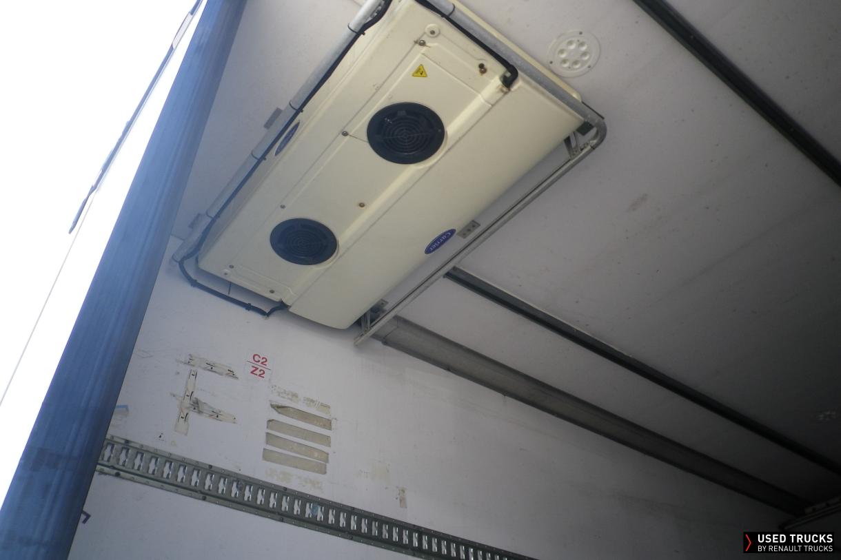 Renault Trucks D Wide 320