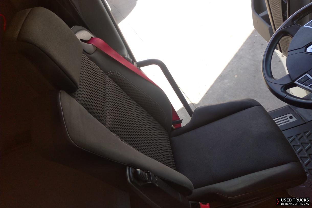 Renault Trucks T High 520