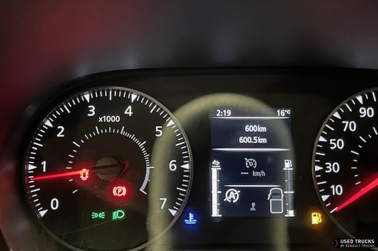 Renault Trucks Master 