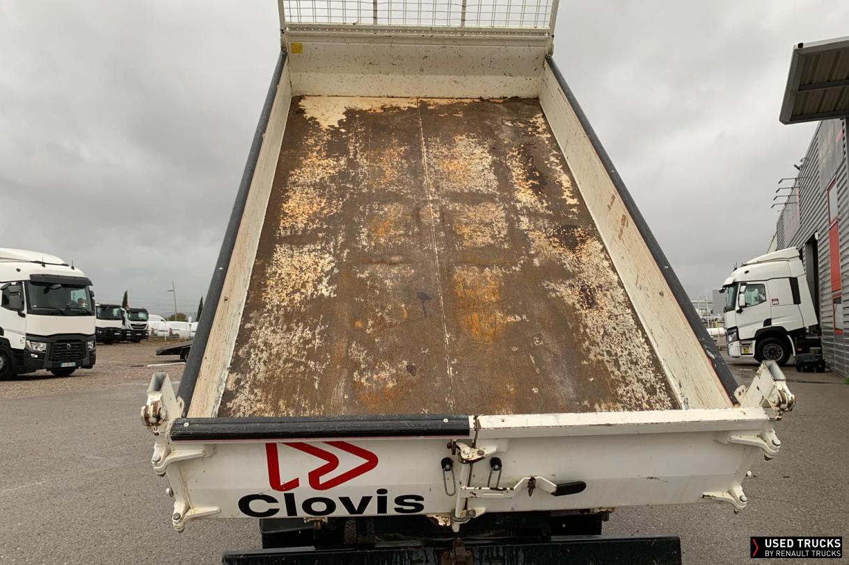 Renault Trucks Maxity 130