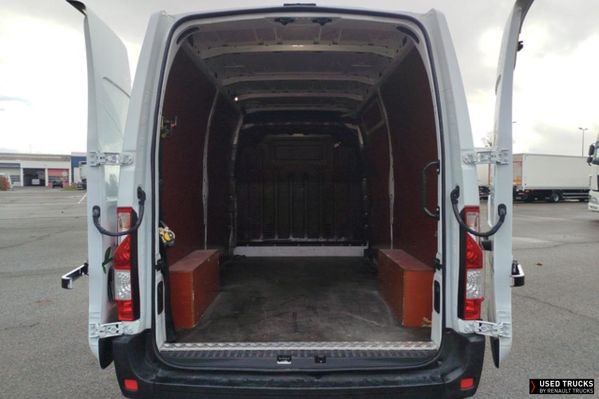 Renault Trucks Master 76