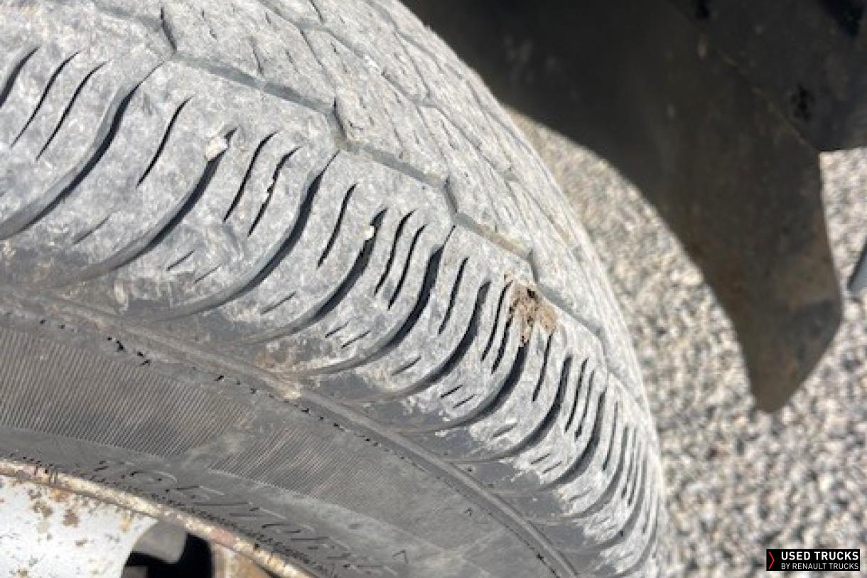 Renault Trucks Maxity 110