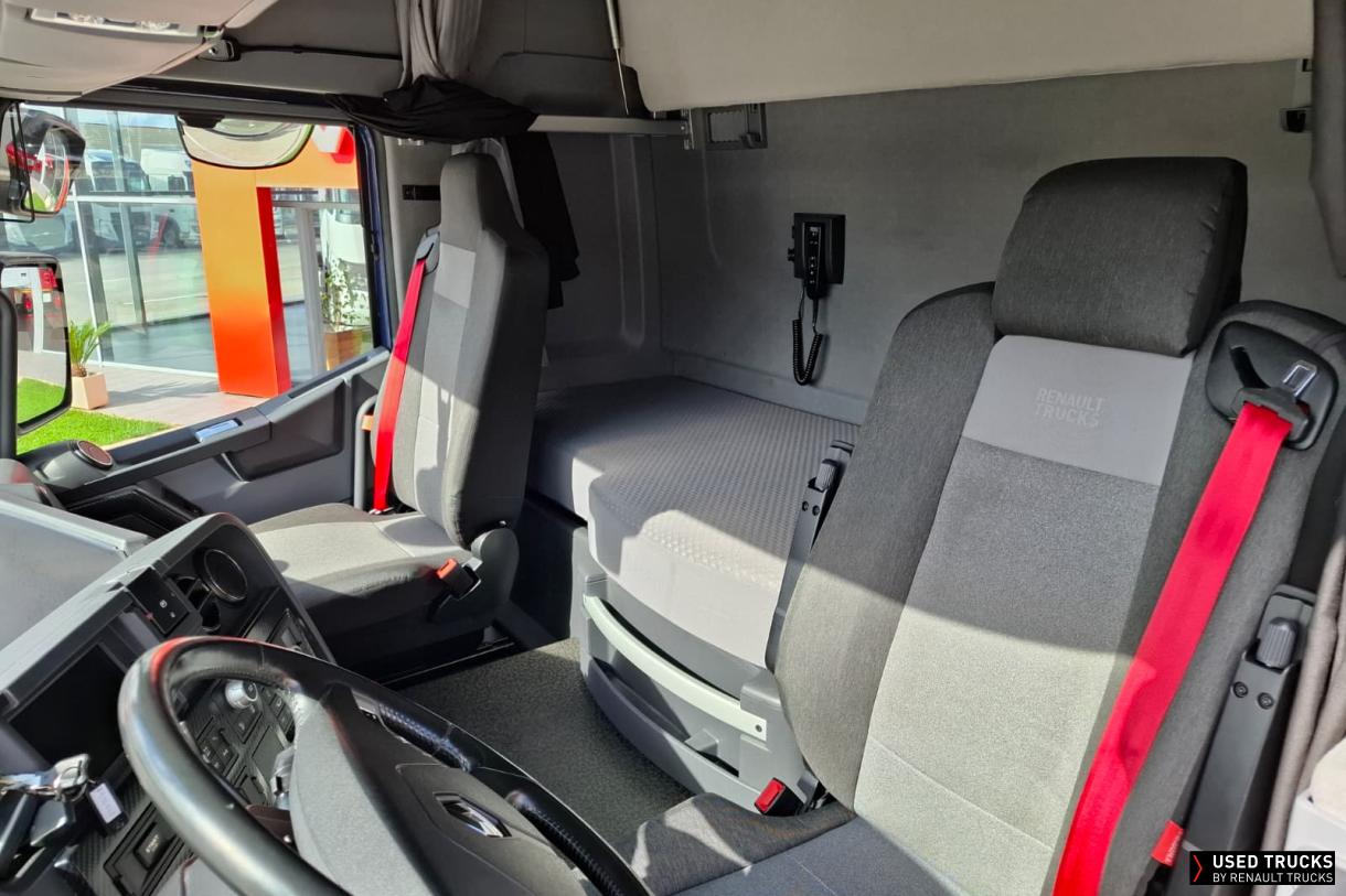 Renault Trucks T 440