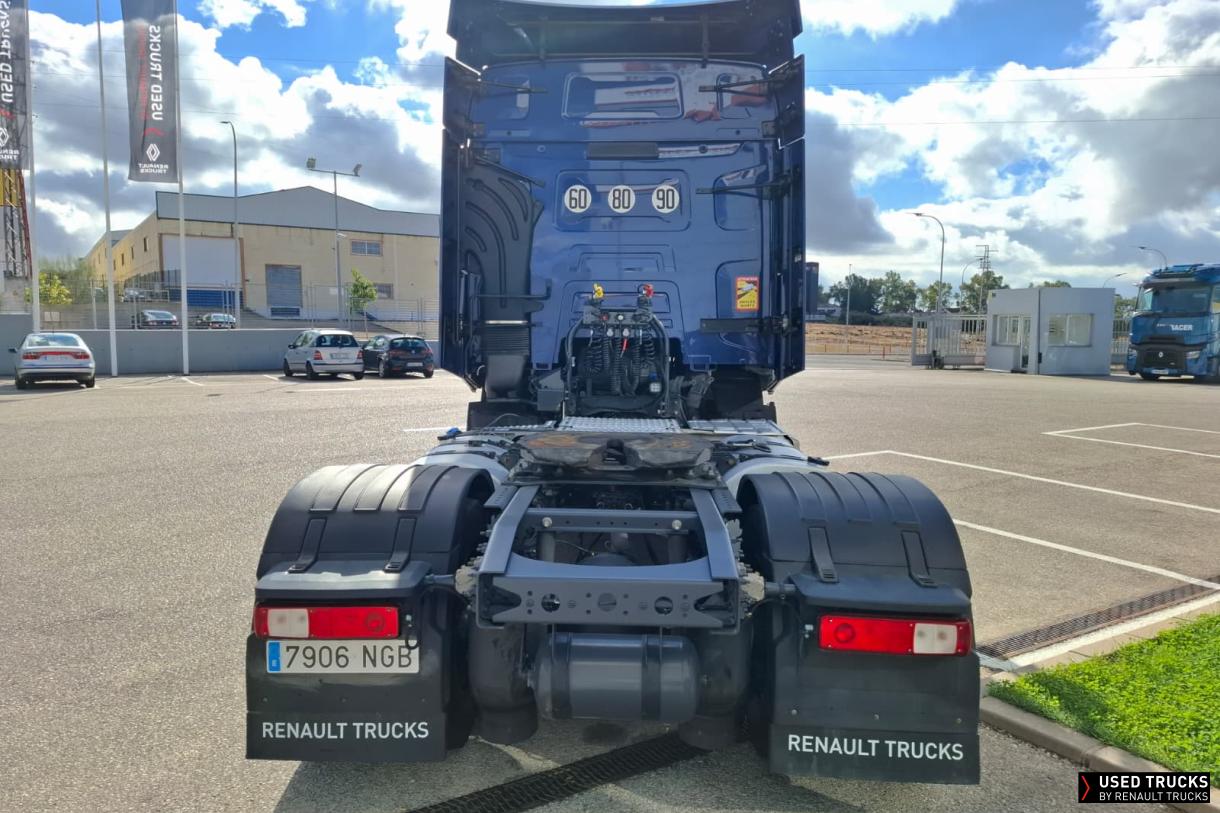 Renault Trucks T 440