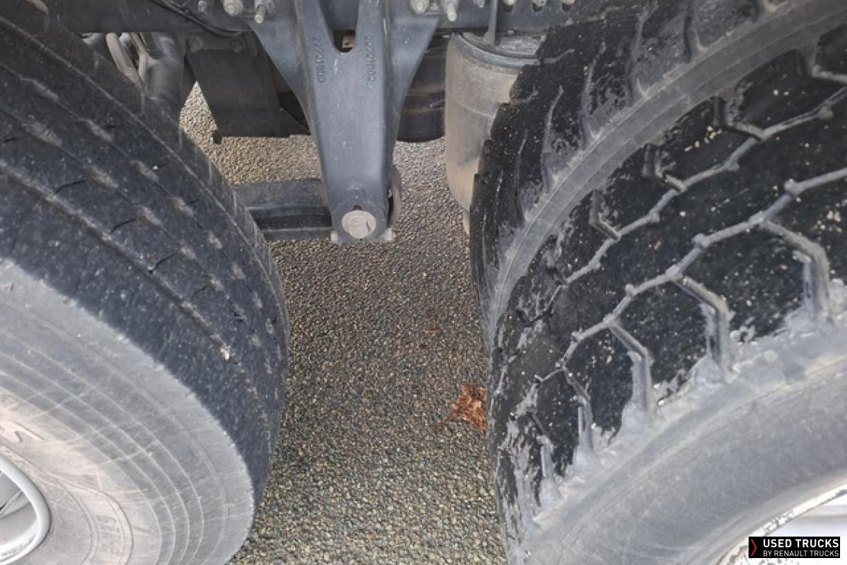 Renault Trucks C 440