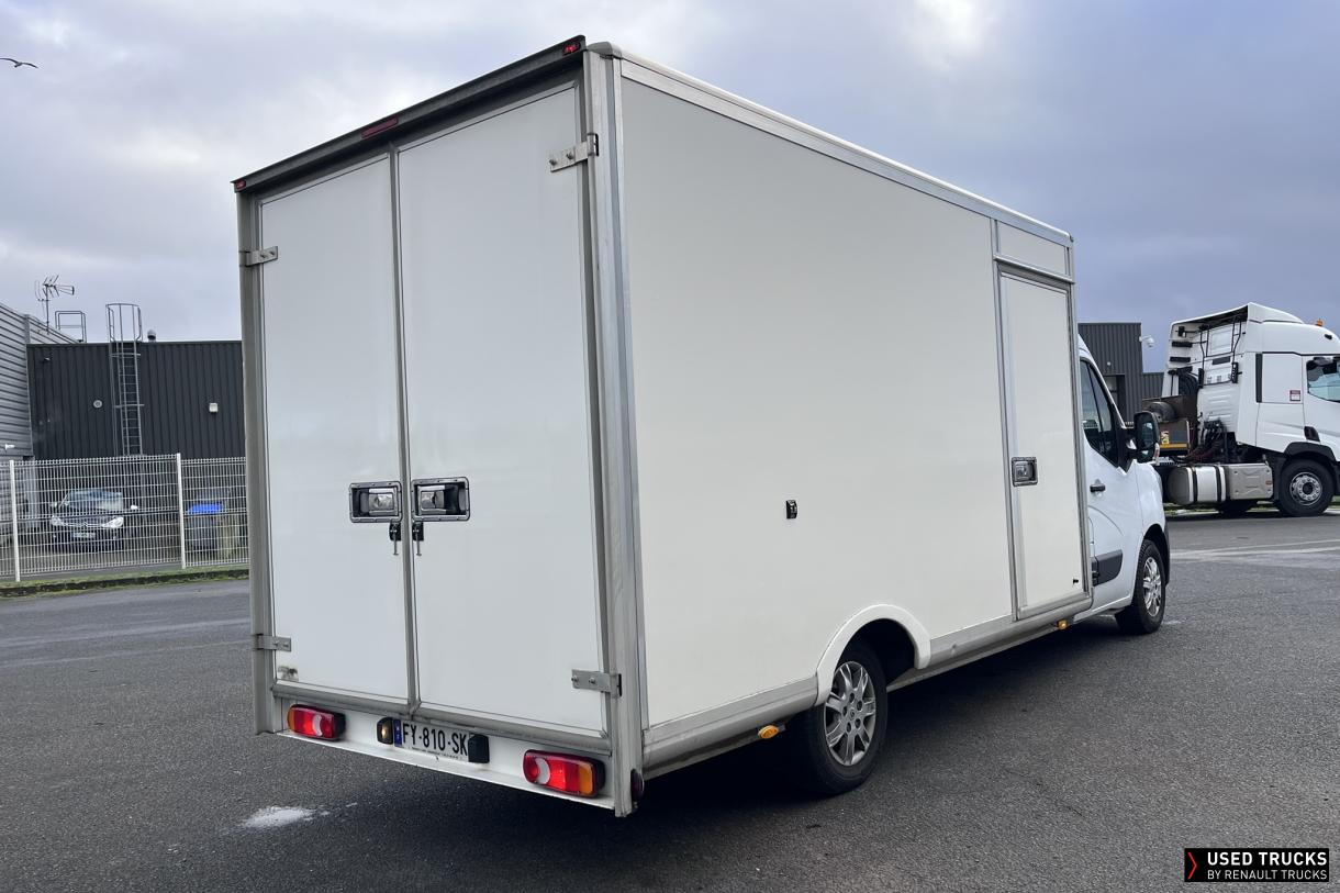 Renault Trucks Master 165