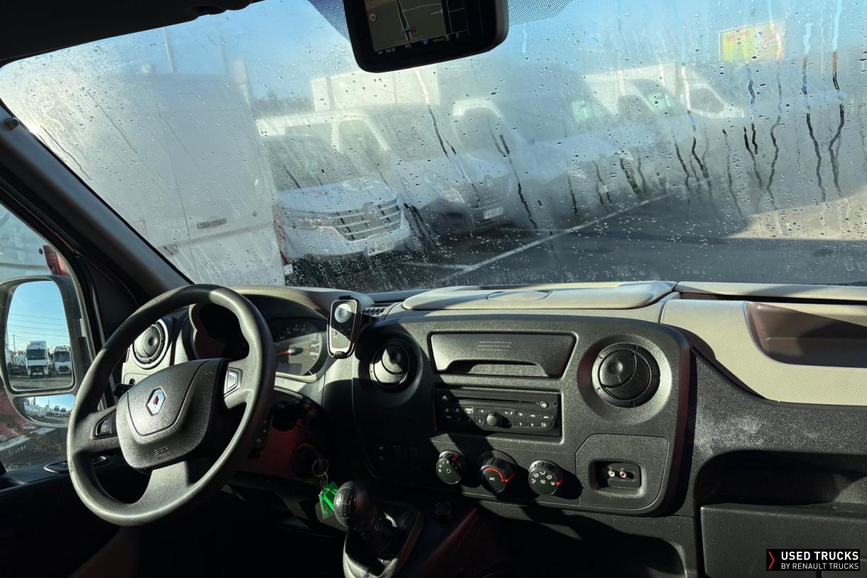 Renault Trucks Master 130