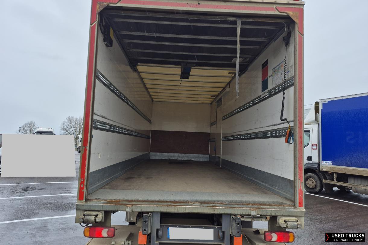 Renault Trucks D 210