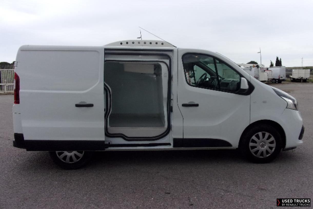 Renault Trucks Trafic 145