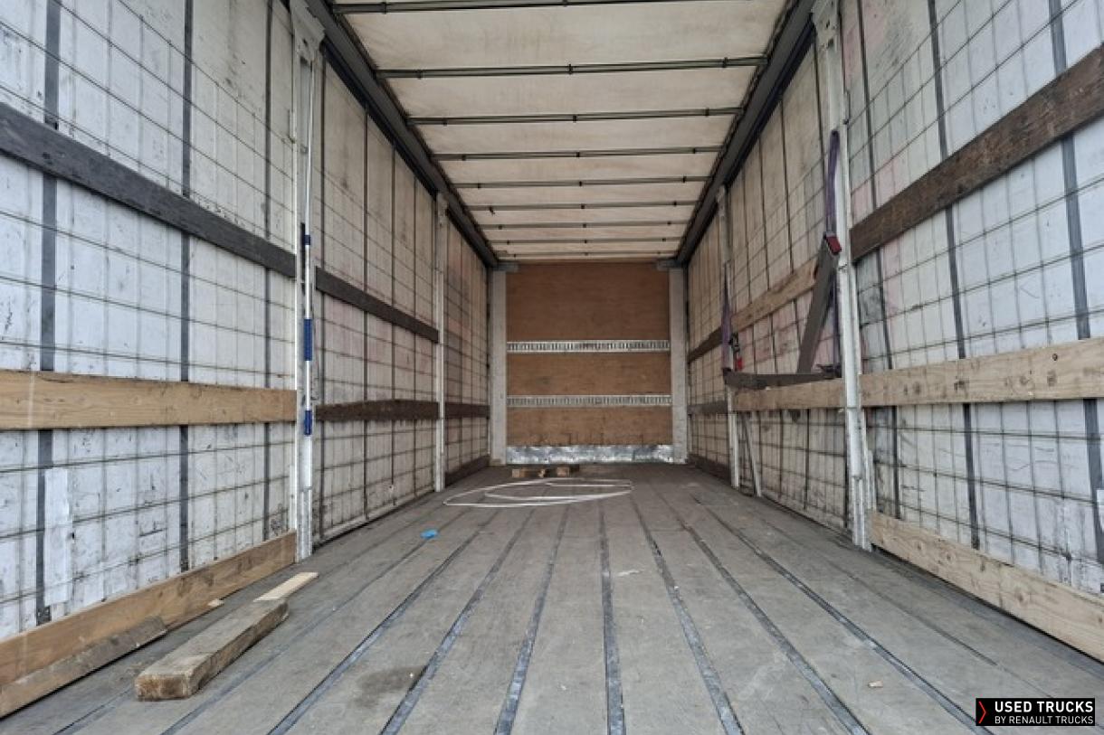 Renault Trucks D Wide 380