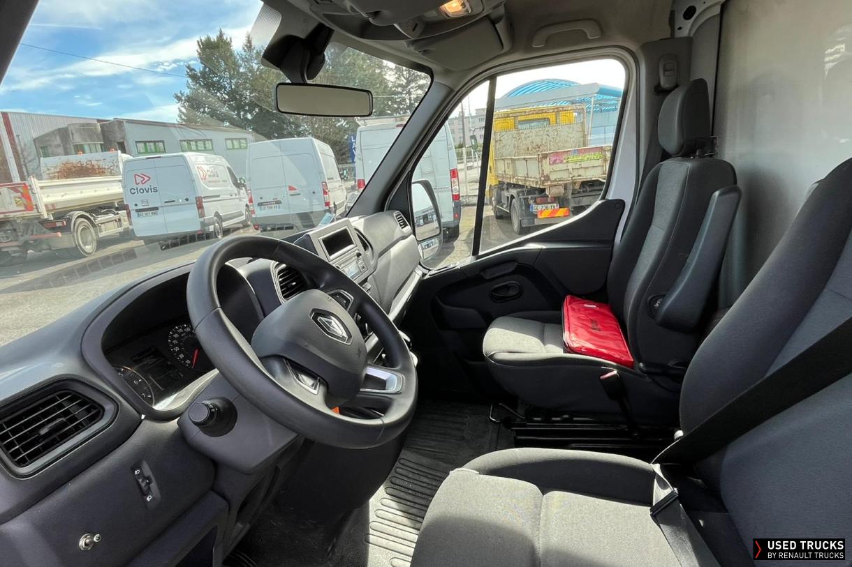 Renault Trucks Master 135