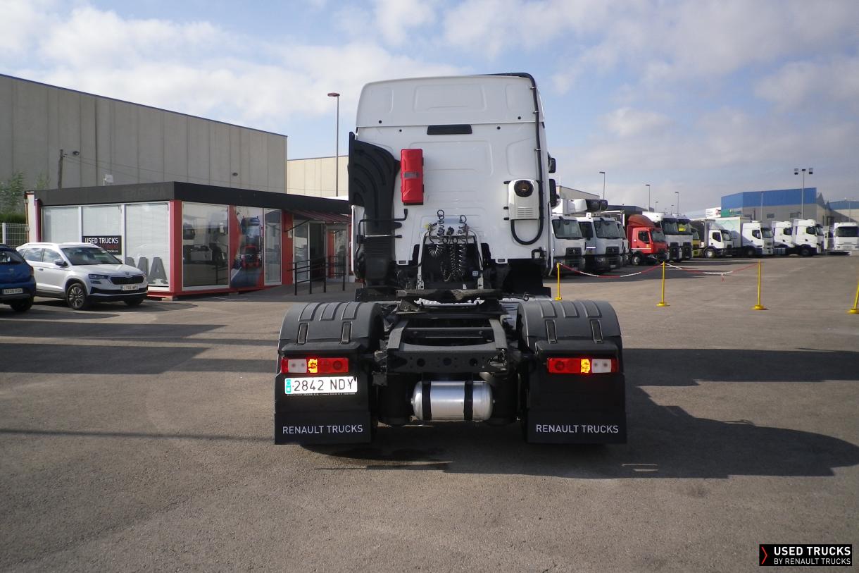 Renault Trucks T 440