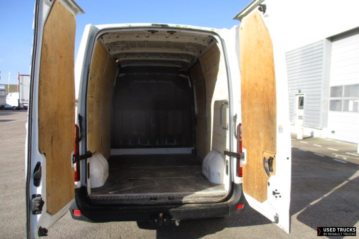 Renault Trucks Master 170