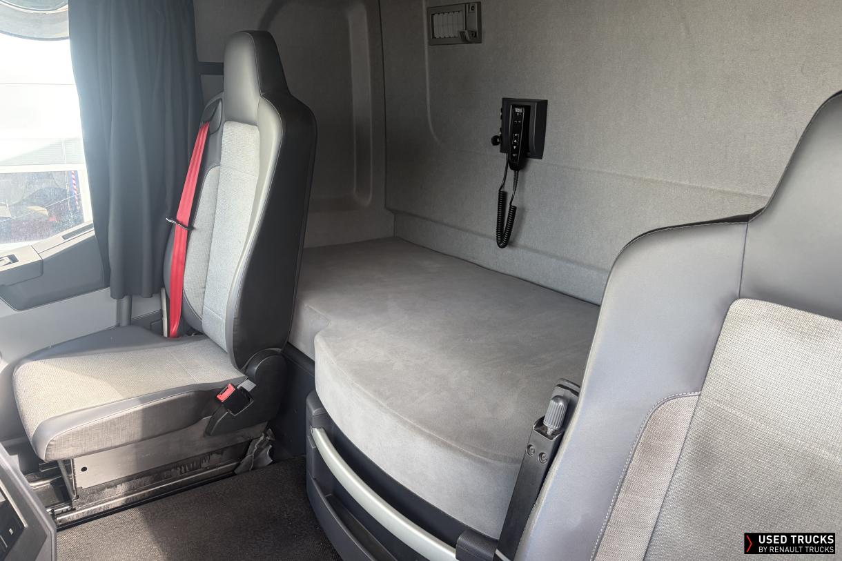 Renault Trucks T 440